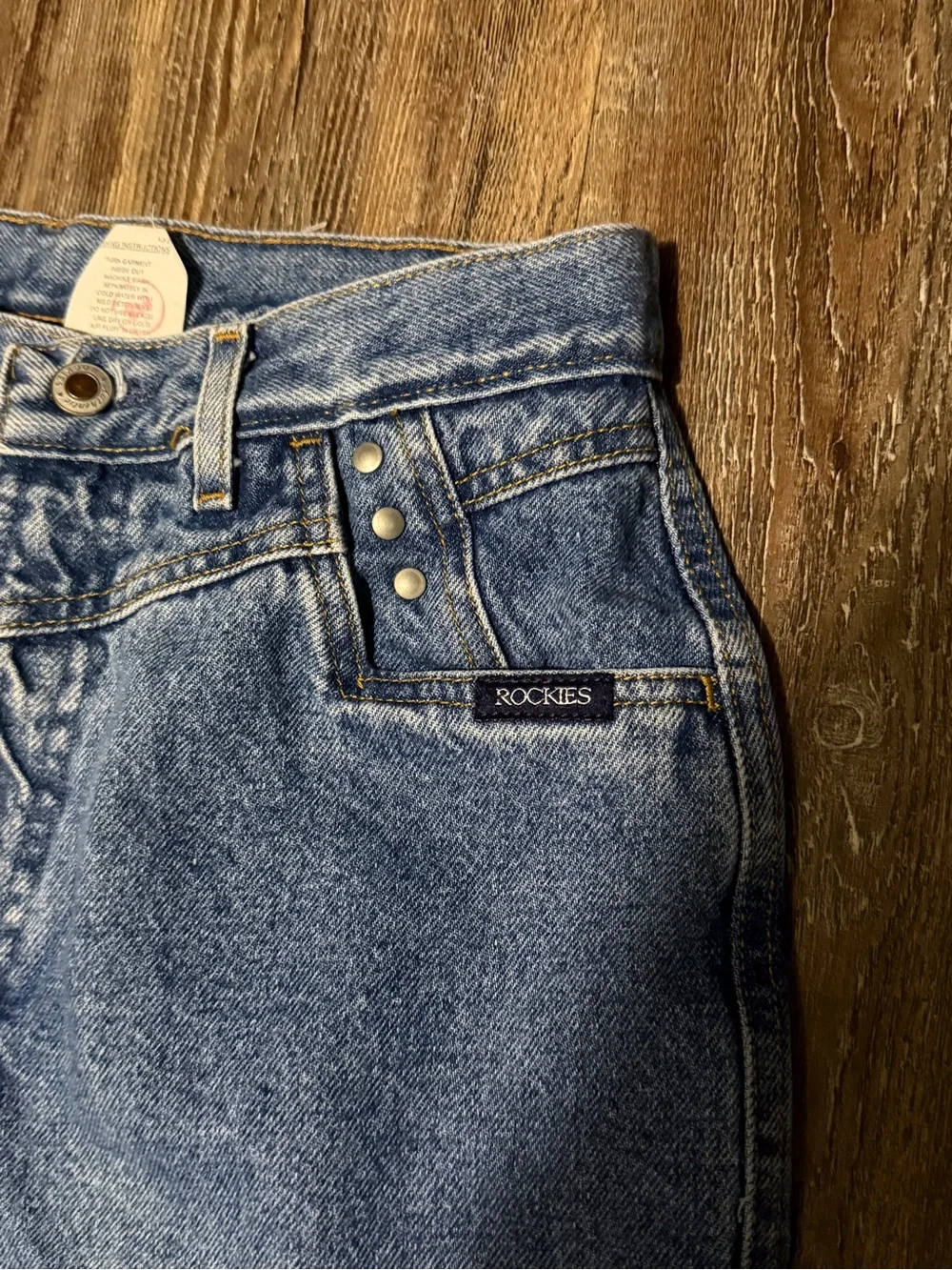 Vintage Rockies Straight Leg Jeans Women's 9/10 Classic Wash 90s Bareback Denim
